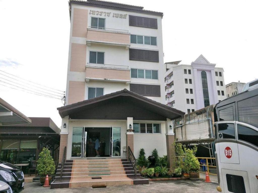 Taevaraj Place Phranakhonszi Ajutthaja Kültér fotó
